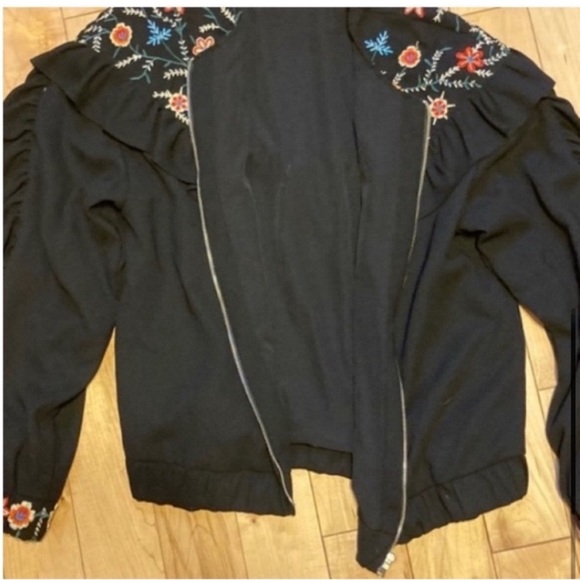 Zara Floral Embroidered Bomber Black Jacket w frills ruffles zip up size small - Picture 7 of 11